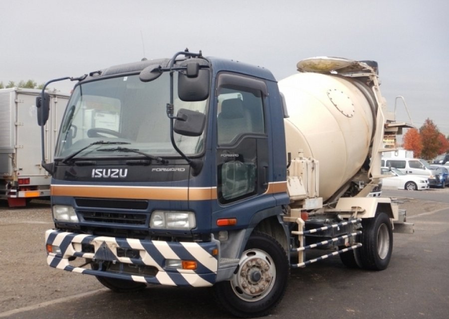 ISUZU FORWARD MIXER TRUCK - 2006